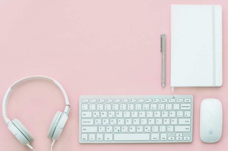 workplace, office, free background, cool backgrounds, beautiful wallpaper, desk, keyboard, mouse, headphones, desktop backgrounds, notebook, office table, 4k wallpaper 1920x1080, wallpaper hd, pink, pastel, wallpaper 4k, background, laptop wallpaper, free wallpaper, mac wallpaper, windows wallpaper, hd wallpaper, computer, home office, technology, 4k wallpaper, mockup, digitization, full hd wallpaper, notes, copy space